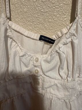 Brandy Melville White Button-Front Tank Top XS/Small - read details!